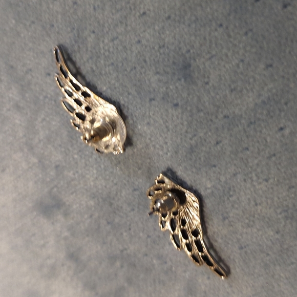 Earings - Picture 4 of 4